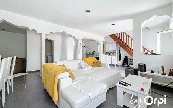 Maison à vendre    4 pièces •  Saint-Éloy-les-Mines