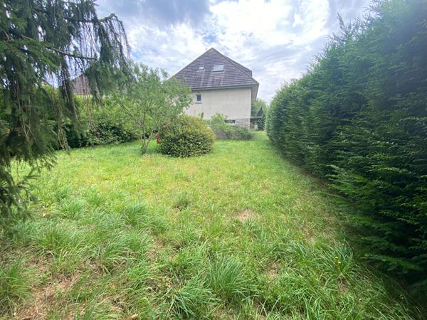 A VENDRE maison 4 chambres CENTRE COMBOURG