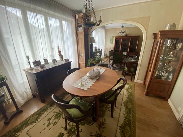 A VENDRE maison 4 chambres CENTRE COMBOURG