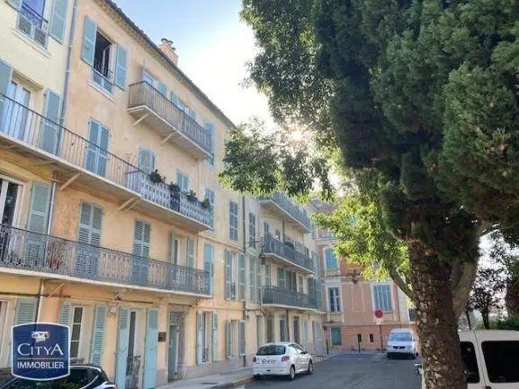 Appartement à vendre 2 pièces 45m² Hyères (83400)