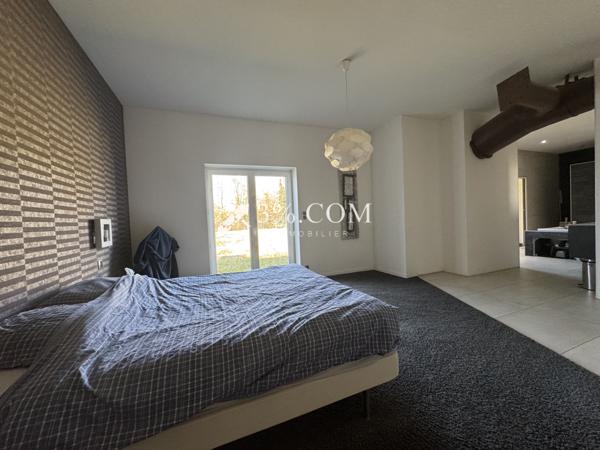 Maison 7 pièce(s) 5 chambre(s) 291 m²