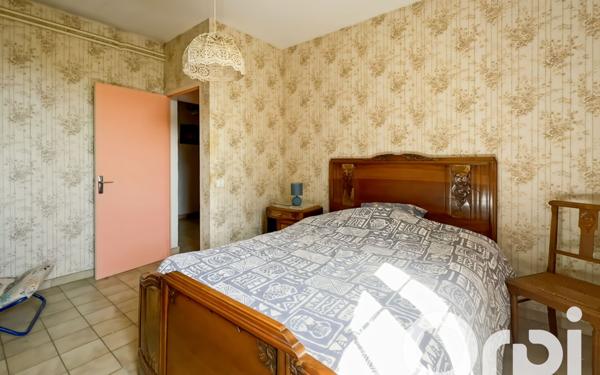 Maison à vendre    4 pièces •  Bourg-Saint-Andéol