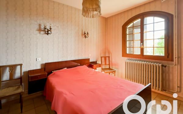 Maison à vendre    4 pièces •  Bourg-Saint-Andéol