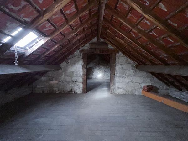 A vendre Maison à rénover, Centre historique Angers Doutre, 4 chambres