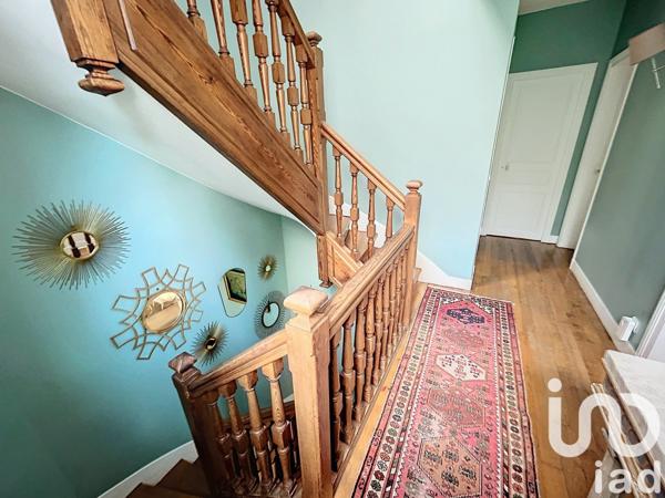 Maison 10 pièces de 292 m² à Garches (92380)