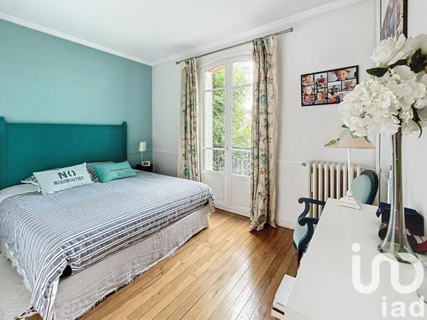 Maison 10 pièces de 292 m² à Garches (92380)