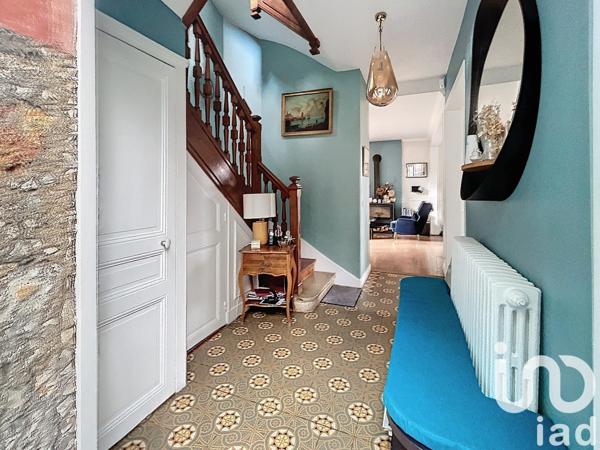 Maison 10 pièces de 292 m² à Garches (92380)