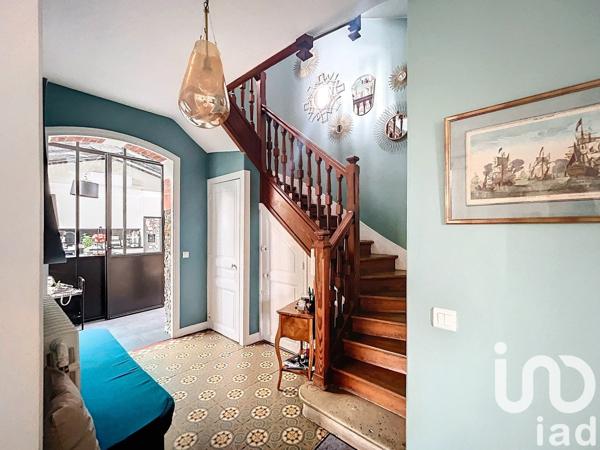 Maison 10 pièces de 292 m² à Garches (92380)