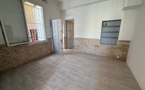 Appartement à vendre    3 pièces •  Marseille 4