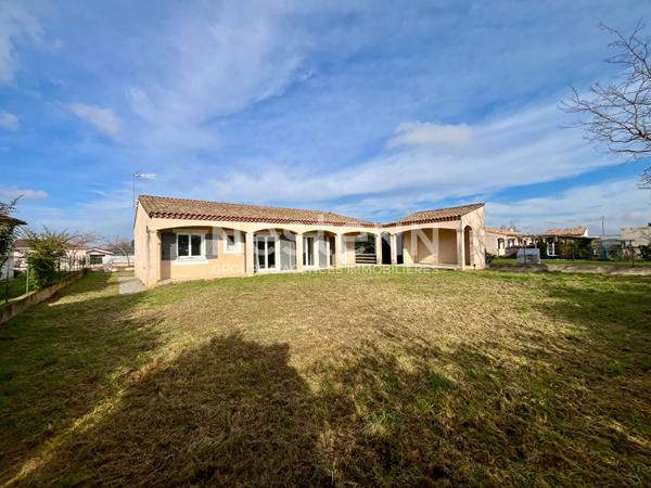 SAVERDUN : MAISON T5 DE PLAIN PIED A VENDRE AVEC JARDIN ET GARAGE