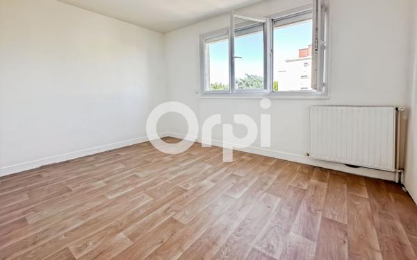Appartement à vendre    3 pièces • 63,66 m2 Mantes-la-Jolie