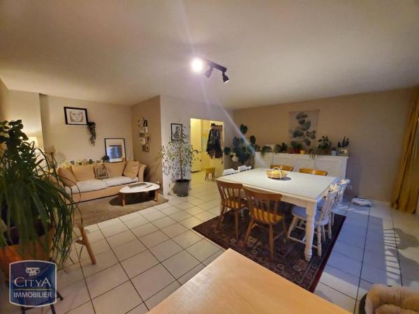 Appartement à louer 3 pièces 76.64m² Rouen (76000)