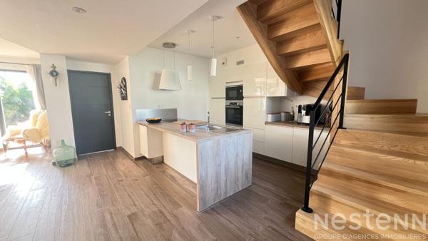 Maison contemporaine de 2020 dans le bourg de Plougoumelen