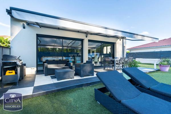 Maison à vendre 4 pièces 128.82m² Pont-de-Chéruy (38230)