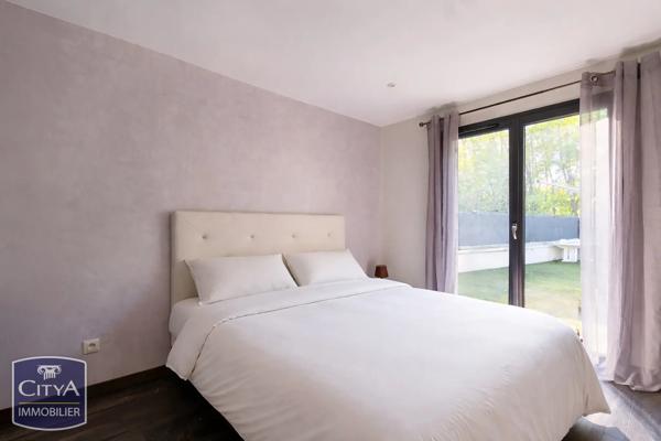 Maison à vendre 4 pièces 128.82m² Pont-de-Chéruy (38230)