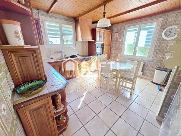 Maison familiale + T2 indépendant à Aiglun