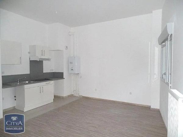 Appartement à louer 1 pièce 27.6m² Lille (59000)