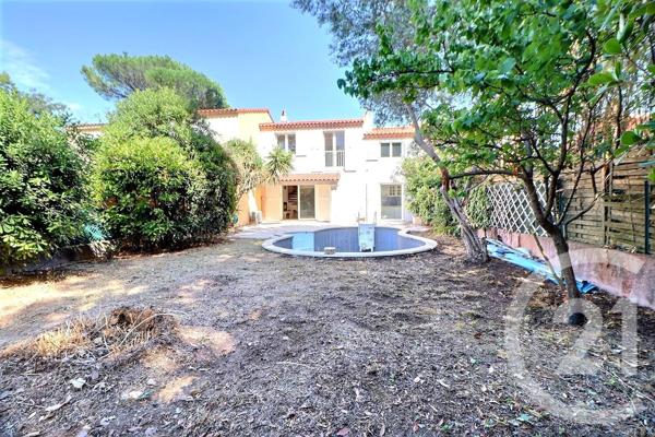 Maison à vendre  4 pièces - 87 m2 ST RAPHAEL - 83