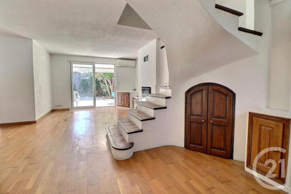 Maison à vendre  4 pièces - 87 m2 ST RAPHAEL - 83