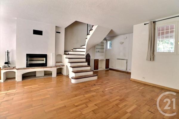 Maison à vendre  4 pièces - 87 m2 ST RAPHAEL - 83
