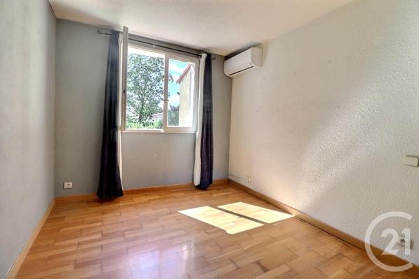 Maison à vendre  4 pièces - 87 m2 ST RAPHAEL - 83