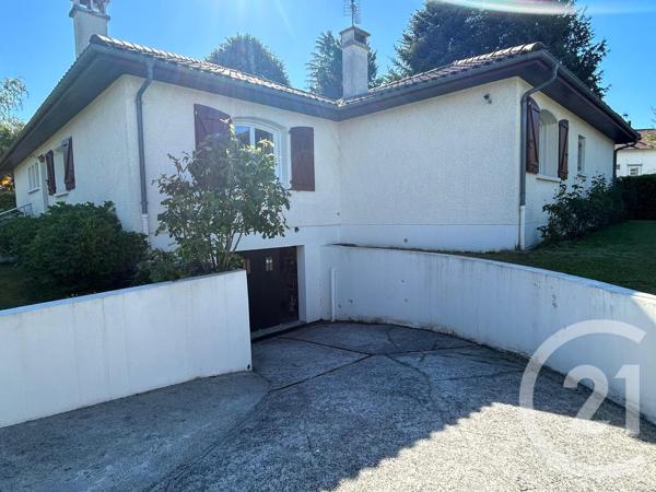 Maison à vendre  8 pièces - 155 m 2   PAU  - 64