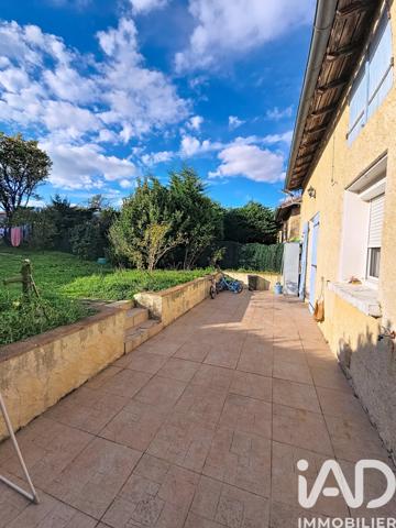 Immeuble à vendre 440 m² Saramon