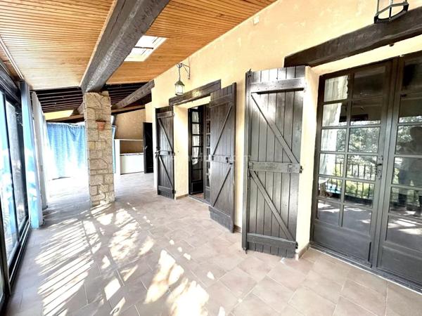 Vente Maison 12 pièces 289 m2 à Trans-en-Provence