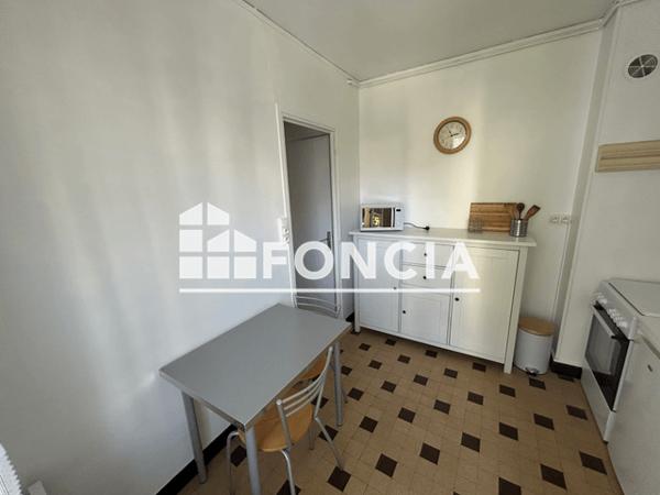 Location Studio meublé 26.7 m² - 13 AVENUE GENERAL CHAMPON Grenoble 38000