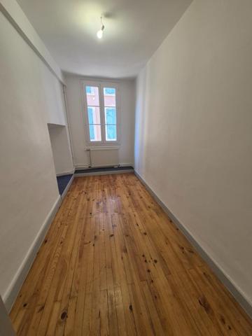 T2 CENTRE - VILLE VOIRON – IDÉAL INVESTISSEUR / PREMIER ACHAT