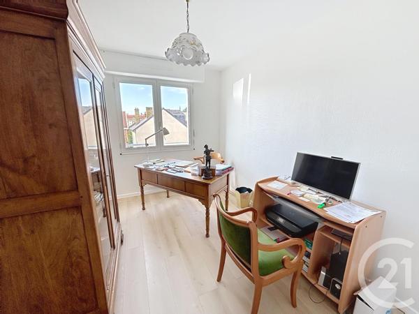 Appartement F4 à vendre  4 pièces - 105,64 m2 EPERNAY - 51