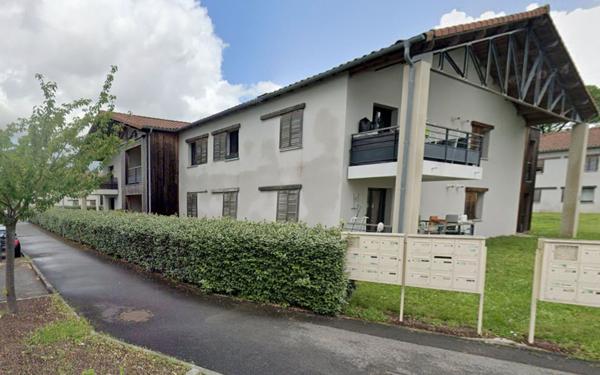 Appartement à vendre    2 pièces • 38 m2 Saint-Geniès-Bellevue