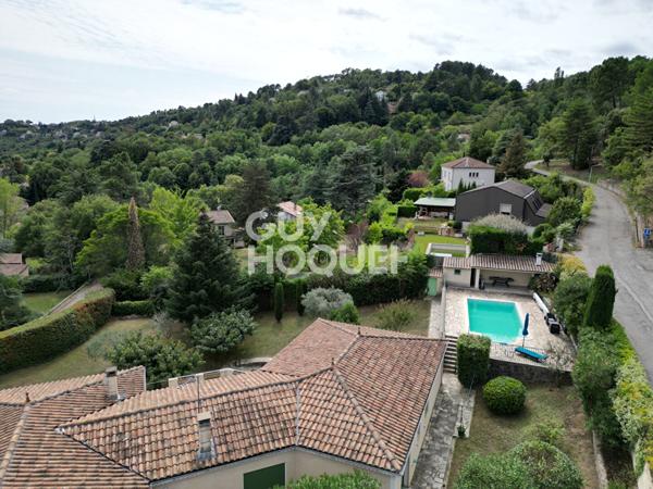 Maison de caractère avec piscine Aubenas 157 m2