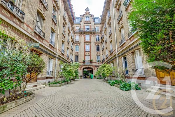 Appartement F3 à vendre  3 pièces - 43,43 m2 PARIS - 75017