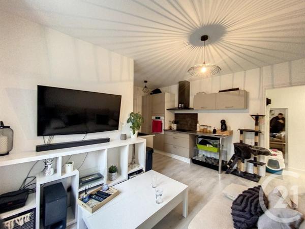 Appartement F2 à vendre  2 pièces - 32,77 m2 MONTEREAU FAULT YONNE - 77