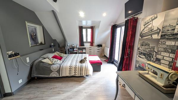 Janzé (35150) Coup de cœur — Maison de caractère avec atelier et double garage — Idéal artisan