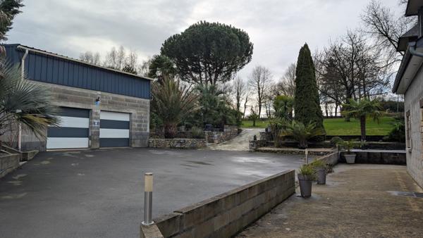 Janzé (35150) Coup de cœur — Maison de caractère avec atelier et double garage — Idéal artisan