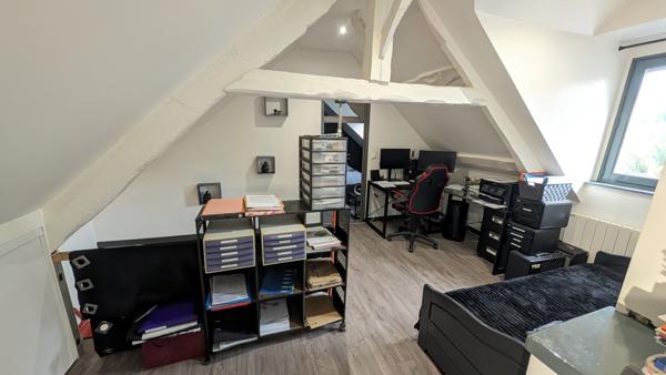 Janzé (35150) Coup de cœur — Maison de caractère avec atelier et double garage — Idéal artisan