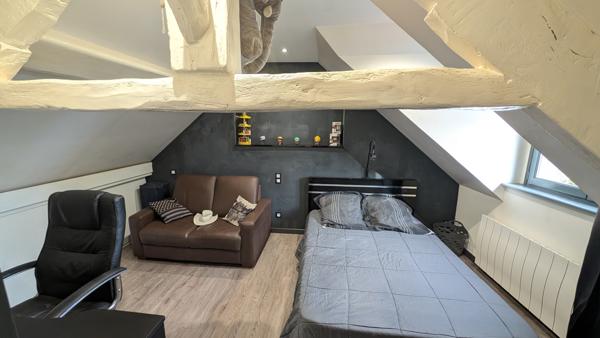 Janzé (35150) Coup de cœur — Maison de caractère avec atelier et double garage — Idéal artisan