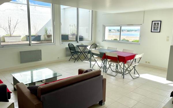 Appartement à louer    3 pièces • 79,85 m2 Royan