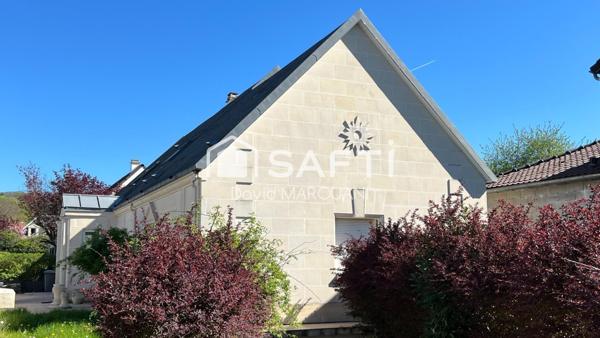 Grande maison familiale avec piscine à Andilly