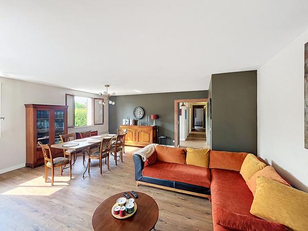 Jolie maison spacieuse, 4 chambres, centre Prayssac