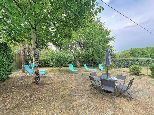 Jolie maison spacieuse, 4 chambres, centre Prayssac