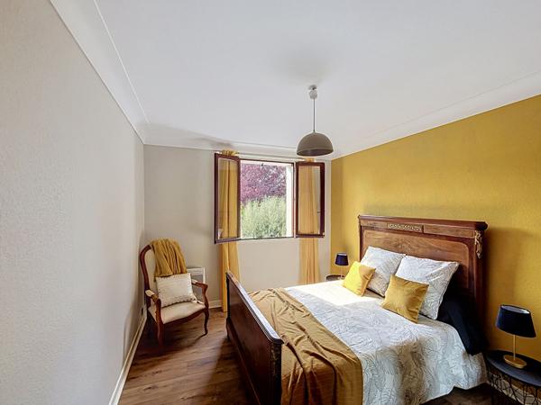 Jolie maison spacieuse, 4 chambres, centre Prayssac