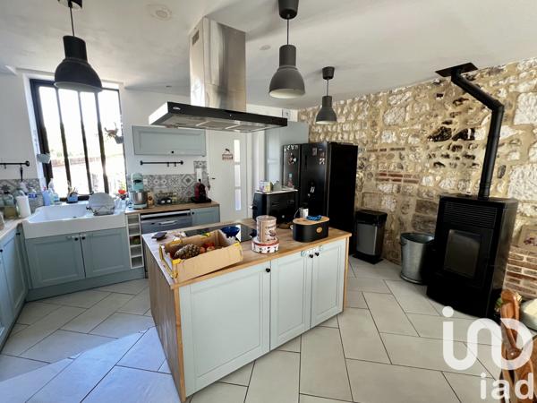 Maison à vendre 6 pièces 139 m² Saint-Pierre-lès-Elbeuf