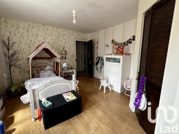 Maison à vendre 6 pièces 139 m² Saint-Pierre-lès-Elbeuf