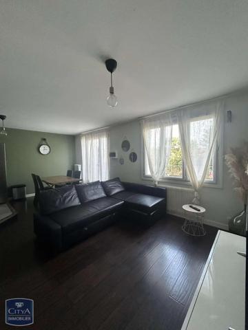 Appartement à louer 2 pièces 46.39m² Saint-Étienne (42000)