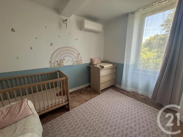 Maison à vendre  5 pièces - 175 m 2   FORCALQUIER  - 04