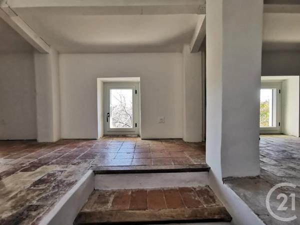 Maison à vendre  5 pièces - 175 m 2   FORCALQUIER  - 04