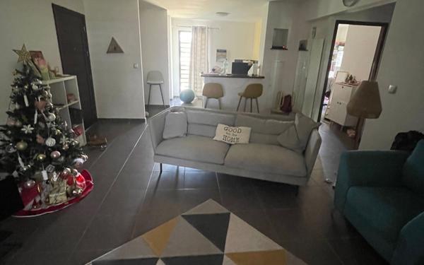 Appartement à vendre    3 pièces • 65,70 m2 Cayenne